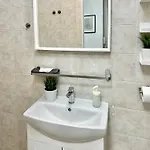 Apartment By Hi5- Oktober 6 Street *