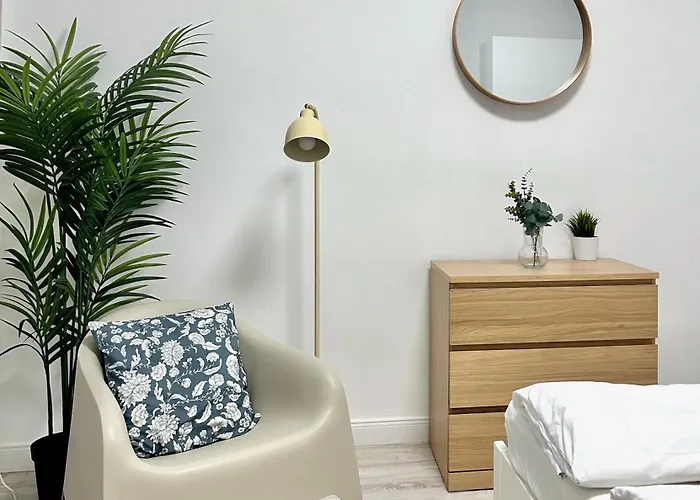By Hi5- Október 6 Street Apartament Budapeszt